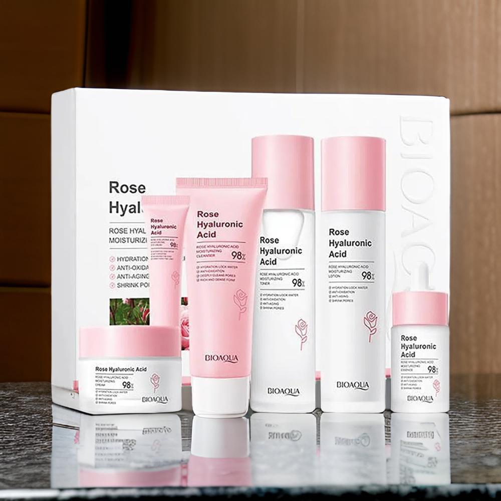 Kit de Lujo Facial con extracto de Rosas y Ácido Hialurónico -  Bioaqua